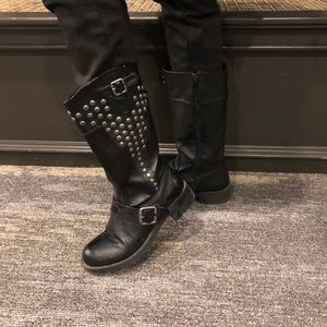 G by Guess silver studded Moto boots, faux leather, Sz 7 1/2